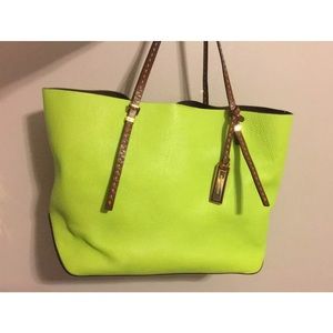 MICHAEL Kors Collection Gia Kiwi Tote E/W